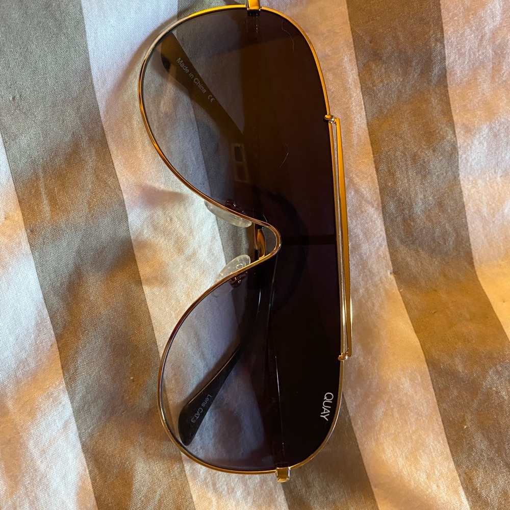 Quay sunglasses